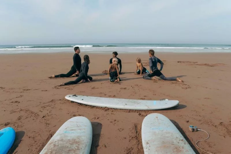 Surf- og yogapakke for hele familien Marokko