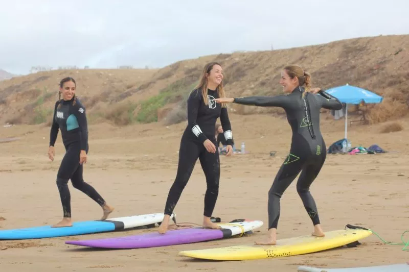 Camp de surf au Maroc